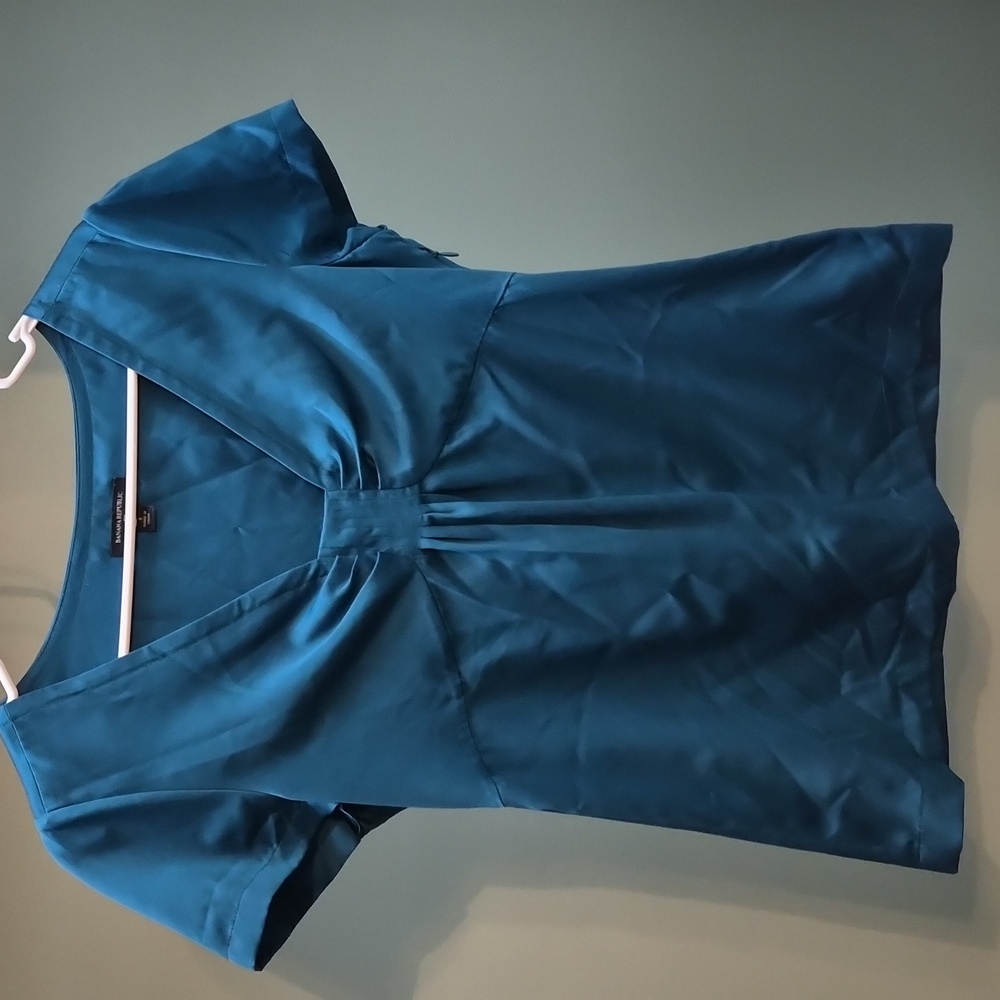 Banana Republic Teal V-Neck Blouse